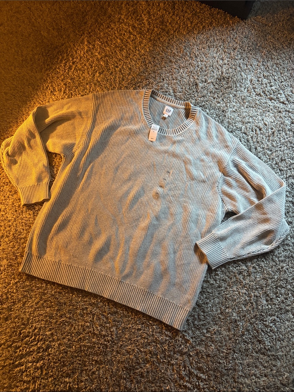GAP Men's Crewneck Sweater in Light Gray